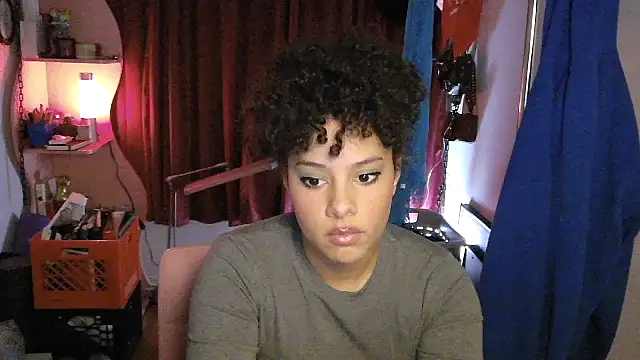 PrettyLittleProblem webcam