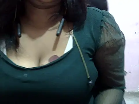 Rimsha_naughty webcam