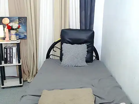 Savanna_White webcam