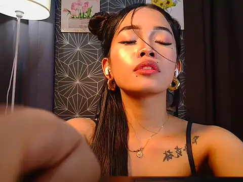 Audrey_Blaise webcam