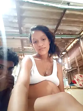 rachelbunny_and_kevin webcam