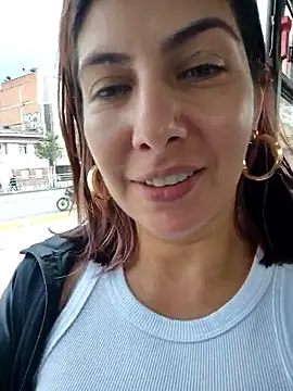 scarlett_moore (F milf) - Flash ass