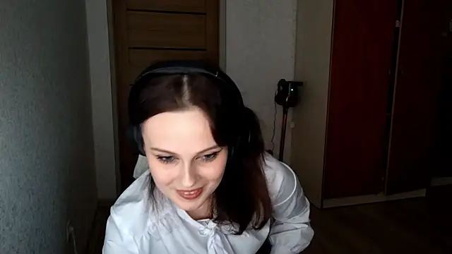 LouiseMarengo webcam