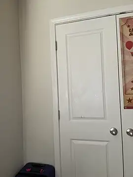 CharmingMaddie webcam