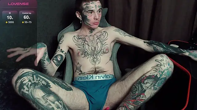 lonelycrystal webcam