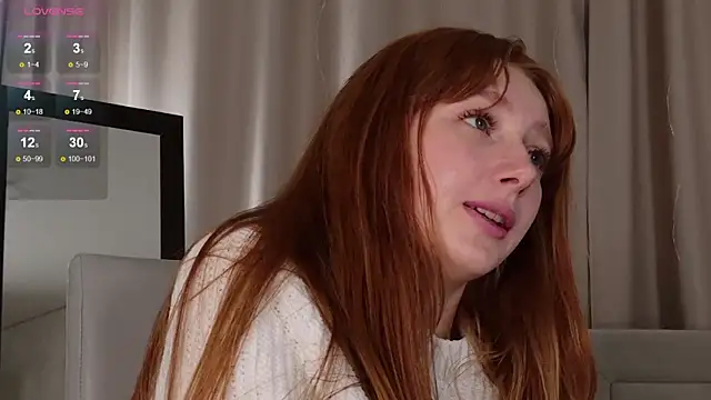 adritvance (F teen) - Wet camel toe close up