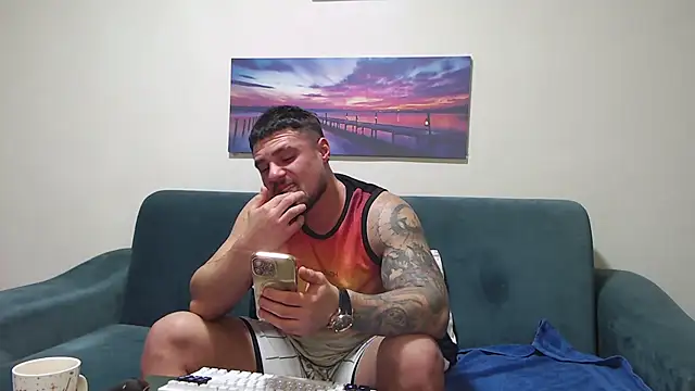 Tiberius_hunk Live Webcam on Stripchat