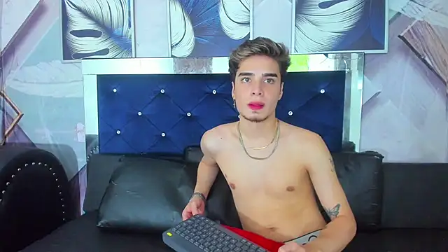 Gabriel_Twink webcam
