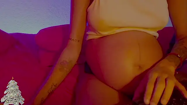 Couple_Moth666 live cam screenshot femaletranny from Colombia on TokenKeno — Tip, Play & Watch Live Cams