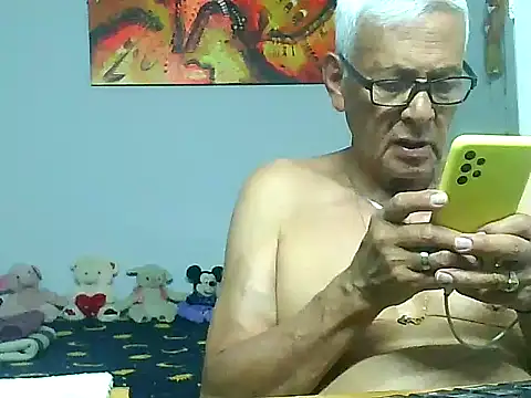 dirtysluttyfist webcam