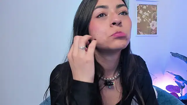 canelleGarces webcam