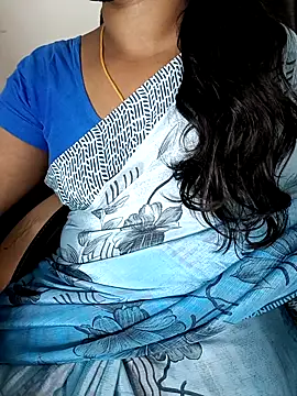 Tamil-hotwife webcam