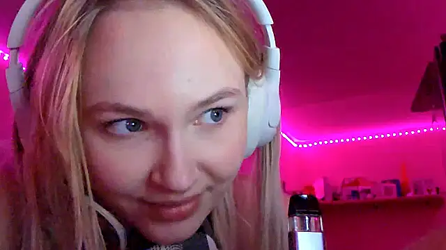 KarinRobertson webcam