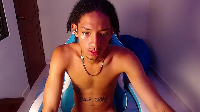 smith_66jr - Smith_66jr's free webcam