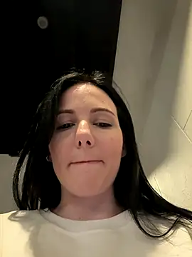 naughty_lucifer webcam