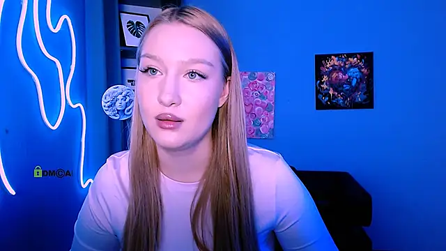 playful_sophie webcam