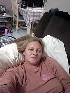 wetnwildforyou webcam