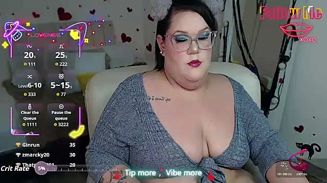 GiannaMorrys webcam