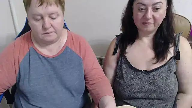 Bertie_Adeline webcam