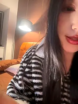 mammam520 Live Webcam on Stripchat