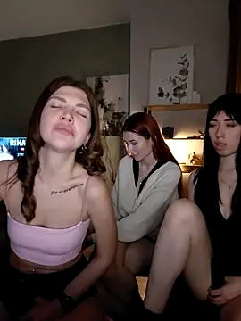 caressyourself webcam