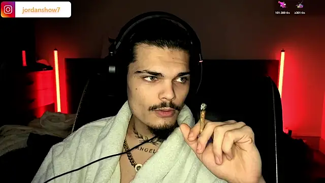 JordanShow webcam