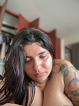 horny_roomiess webcam