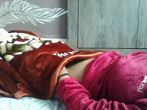 shalini_fire webcam