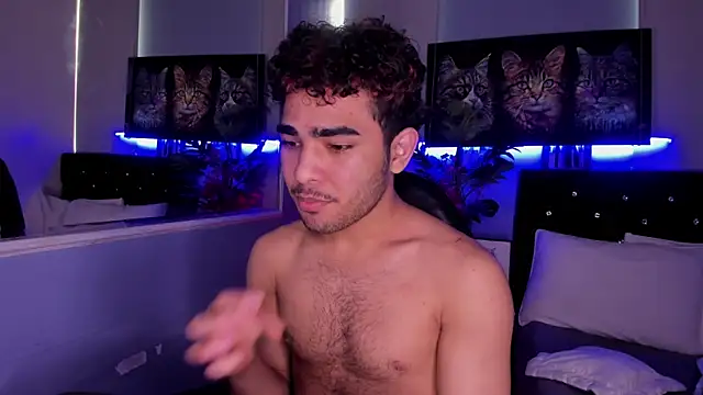 LucasCarterr_ webcam