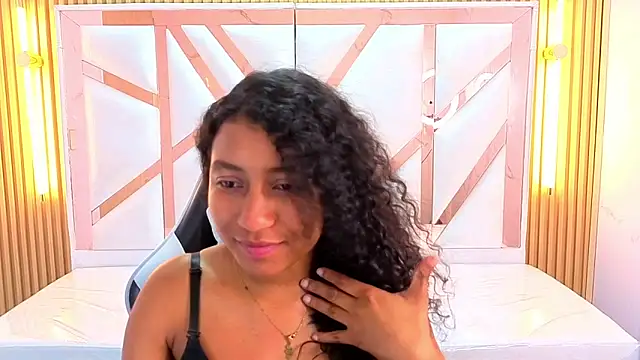 ninadelight_tp webcam