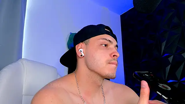 maxwell_dupont - Maxwell_Dupont's free webcam - UK Sex Cams