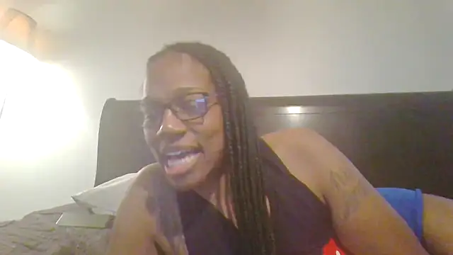 SweetParadise00 webcam