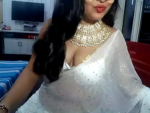 yourradhika webcam