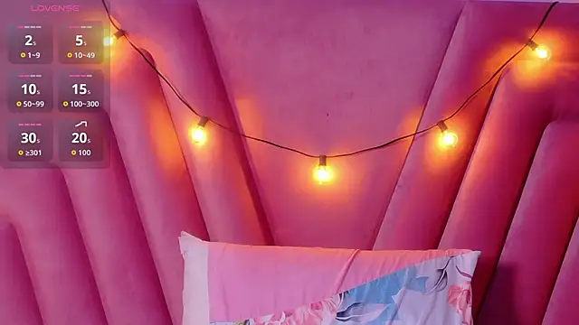 innocenthazel webcam