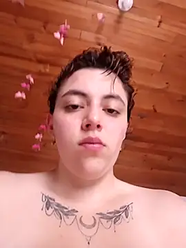 Juanita-30 Live Webcam on Stripchat