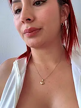 LINDA_PATTY94 webcam