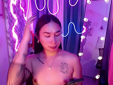 in_yourdreamstarxx webcam