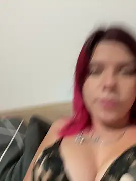 ririroseey - RiriRoseey's free webcam - UK Sex Cams