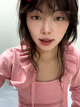 xuannv0000 (F young) - 小猫穿高跟鞋👠