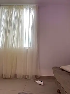 julietalcl (F young) - TAKE MY TITS OUT 🍒🔥