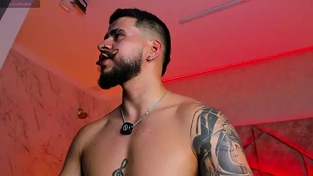 DickGriffith_ Live Webcam on Stripchat