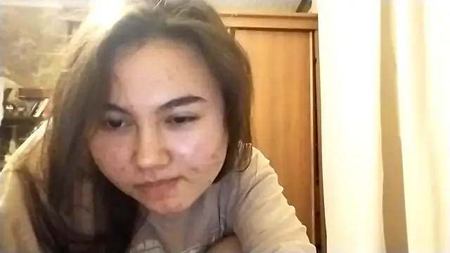 arianerandy (F teen) - Slap my curvy ass for some time