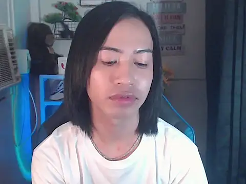 Miracle_TheBrat webcam