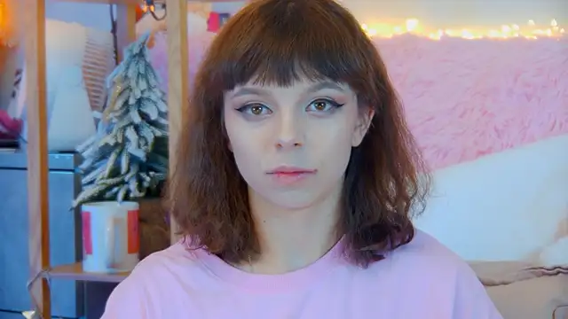 ElisabethDavis webcam