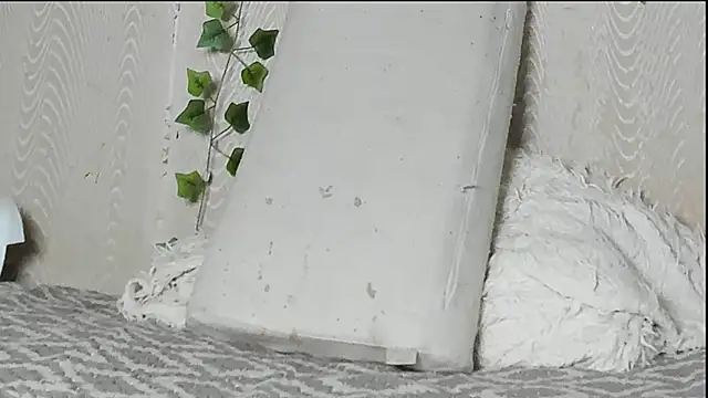 Seductive_She_Wolf webcam