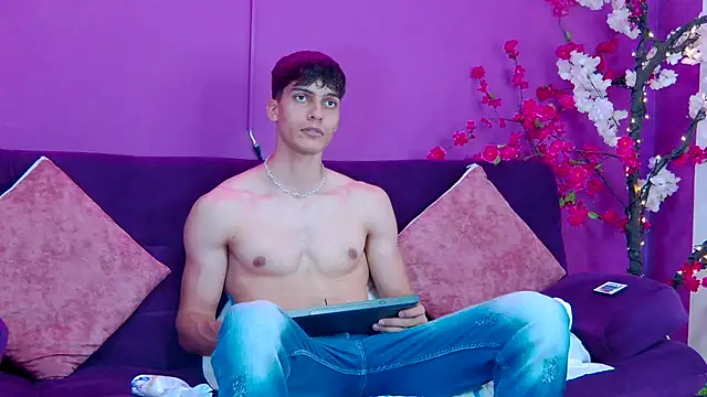 alessiovitale (M twink) - Rub asshole + jerk off🍑