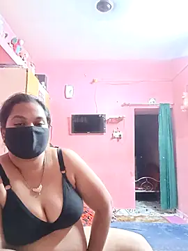 Marathicoupl123 webcam