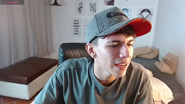 AmethystShadow17 webcam