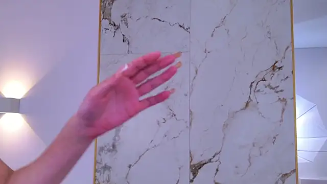 amadareine (F teen) - explicit dancing