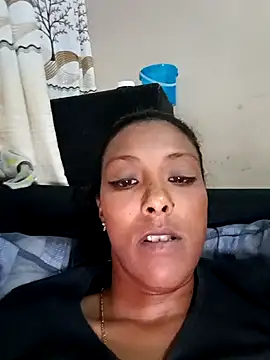 Indian-Hottie001 webcam